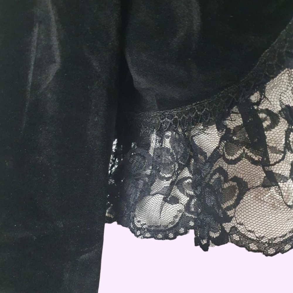 🖤 Gothic Jacket/ Bolero 🦇 Black 🦇 Velvet 🦇 Lace 🖤 - Picture 6 of 8